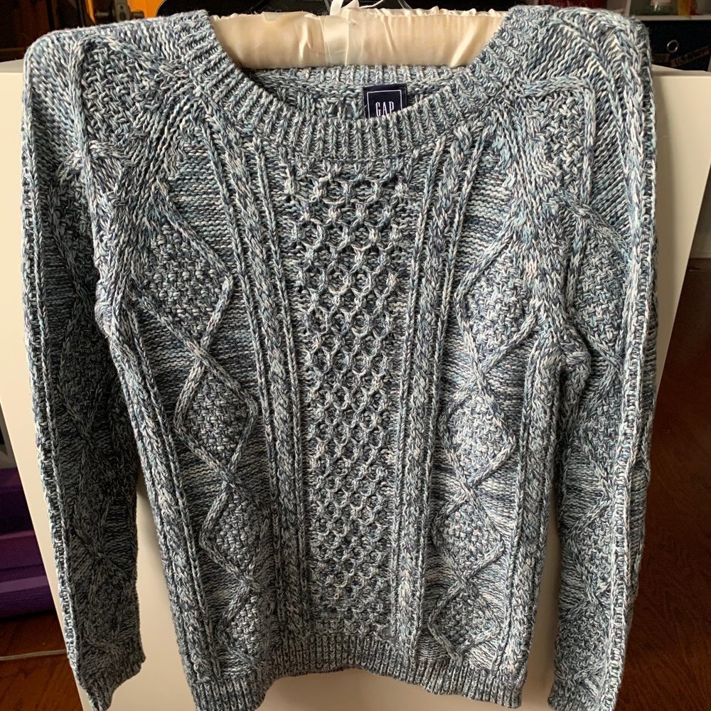 Marbled Blue Gap Cable Knit Sweater